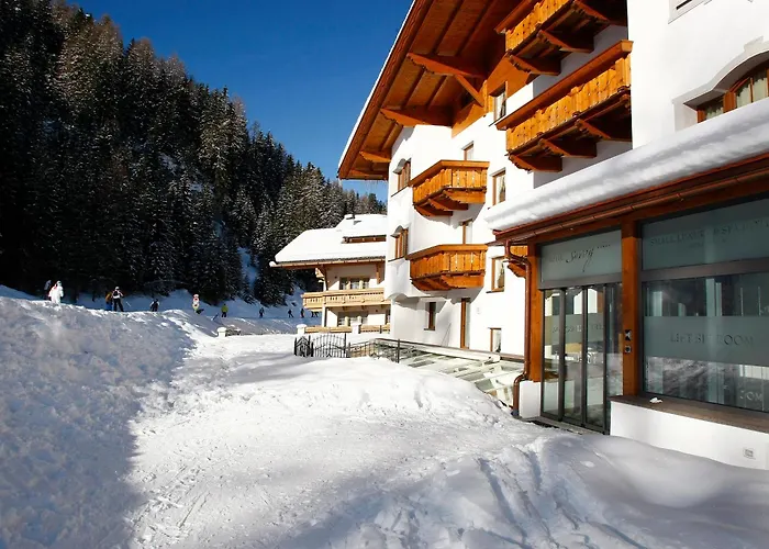 Savoy Dolomites Luxury & SpaAlbergo